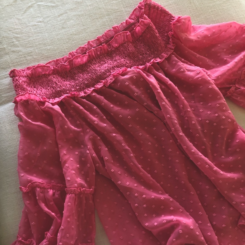 entro Peony Pink Off the Shoulder Top Size M